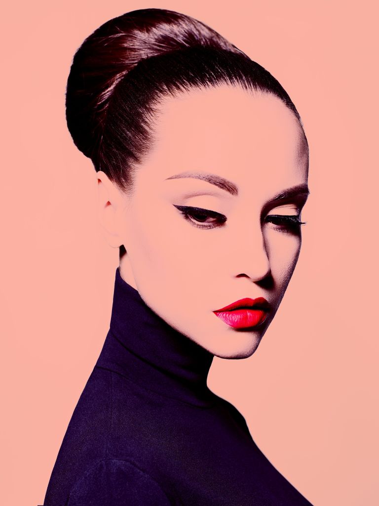 Black-Neck. Portrait of a Woman.